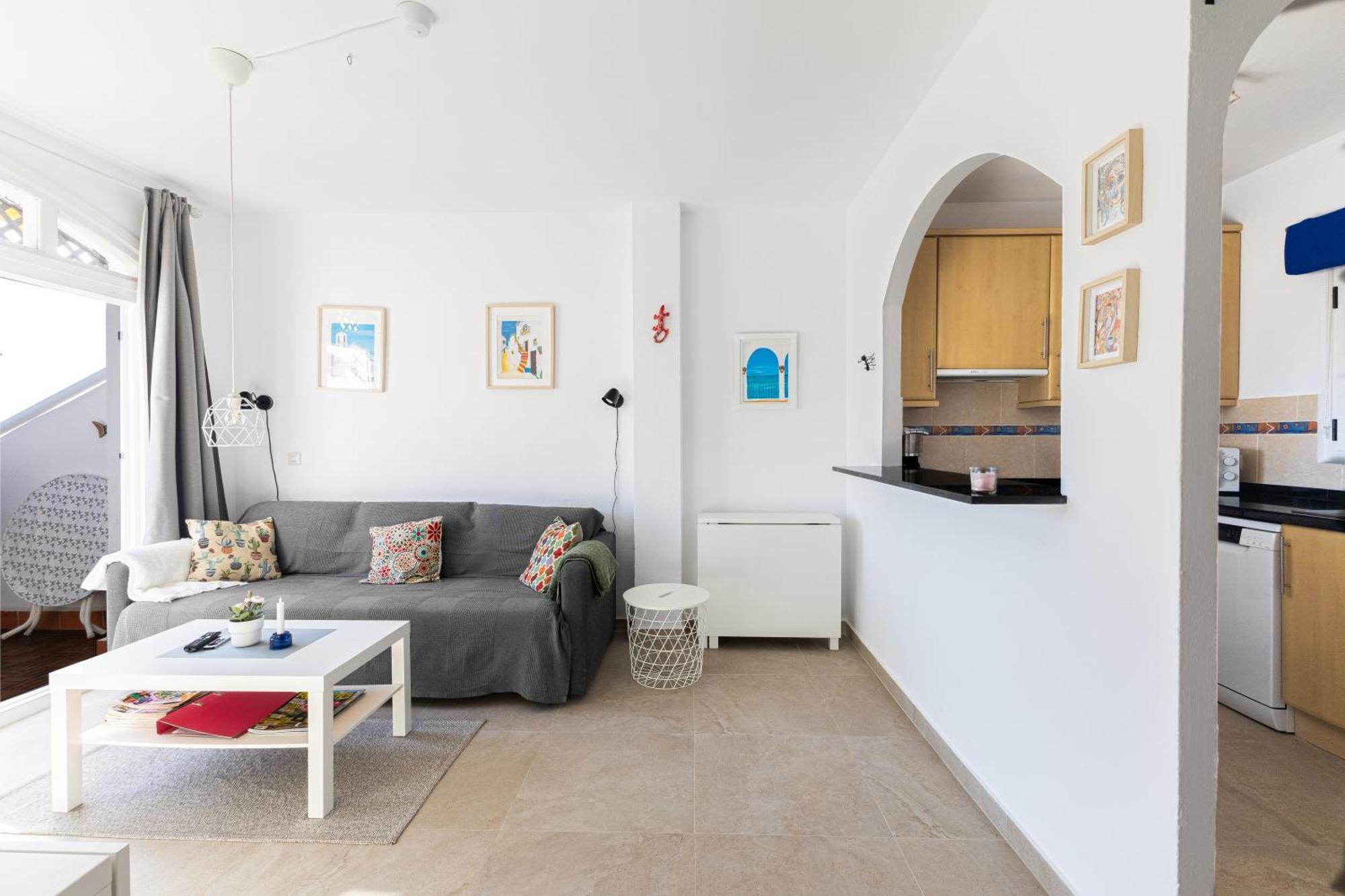Cosy Apartment In Verano Azul Nerja Exterior foto